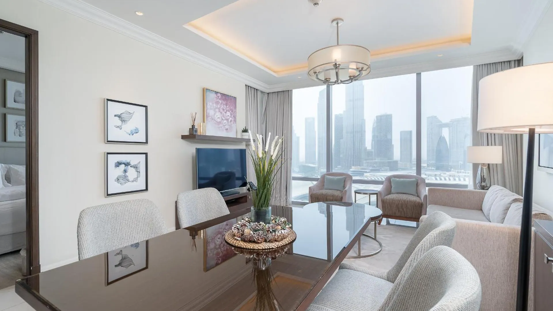New Listing - Serviced Apartment & Top Amenities Dubai 0*,