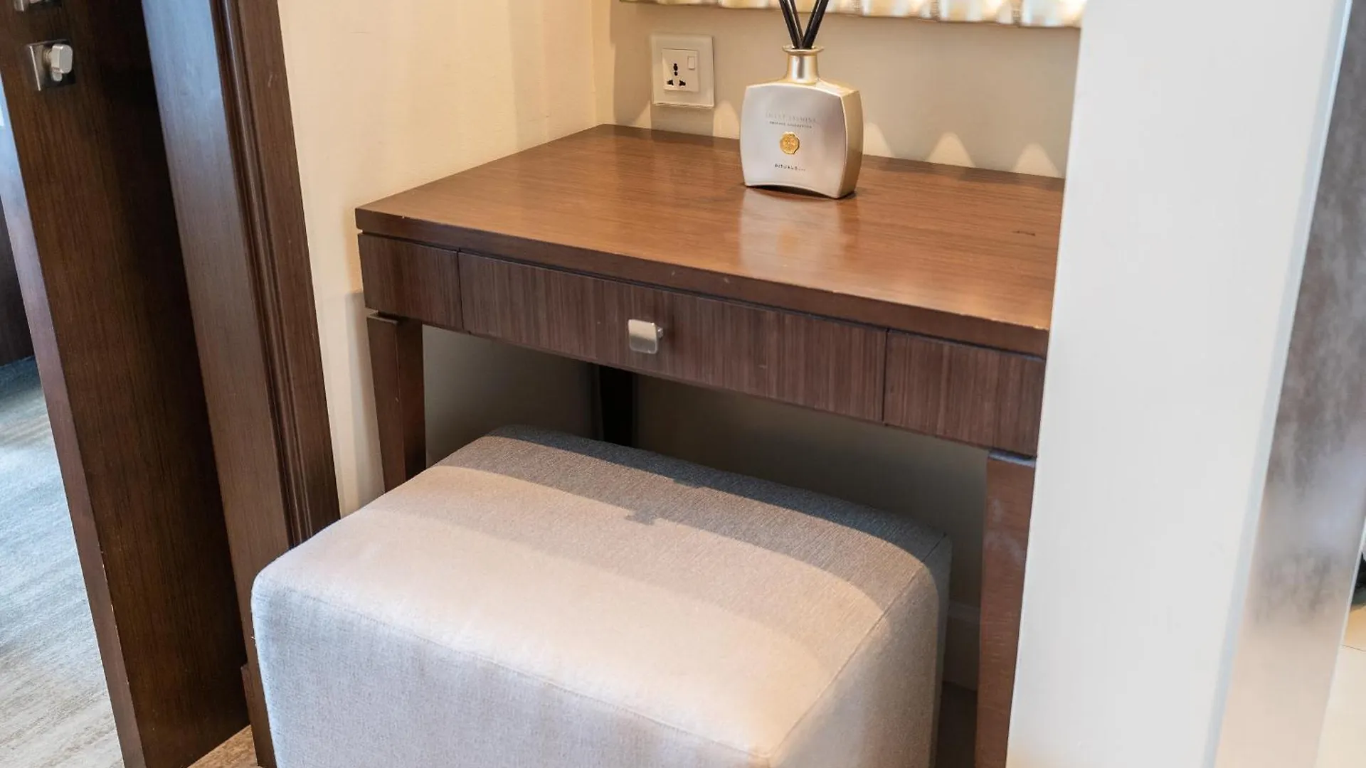 New Listing - Serviced Apartment & Top Amenities Dubai