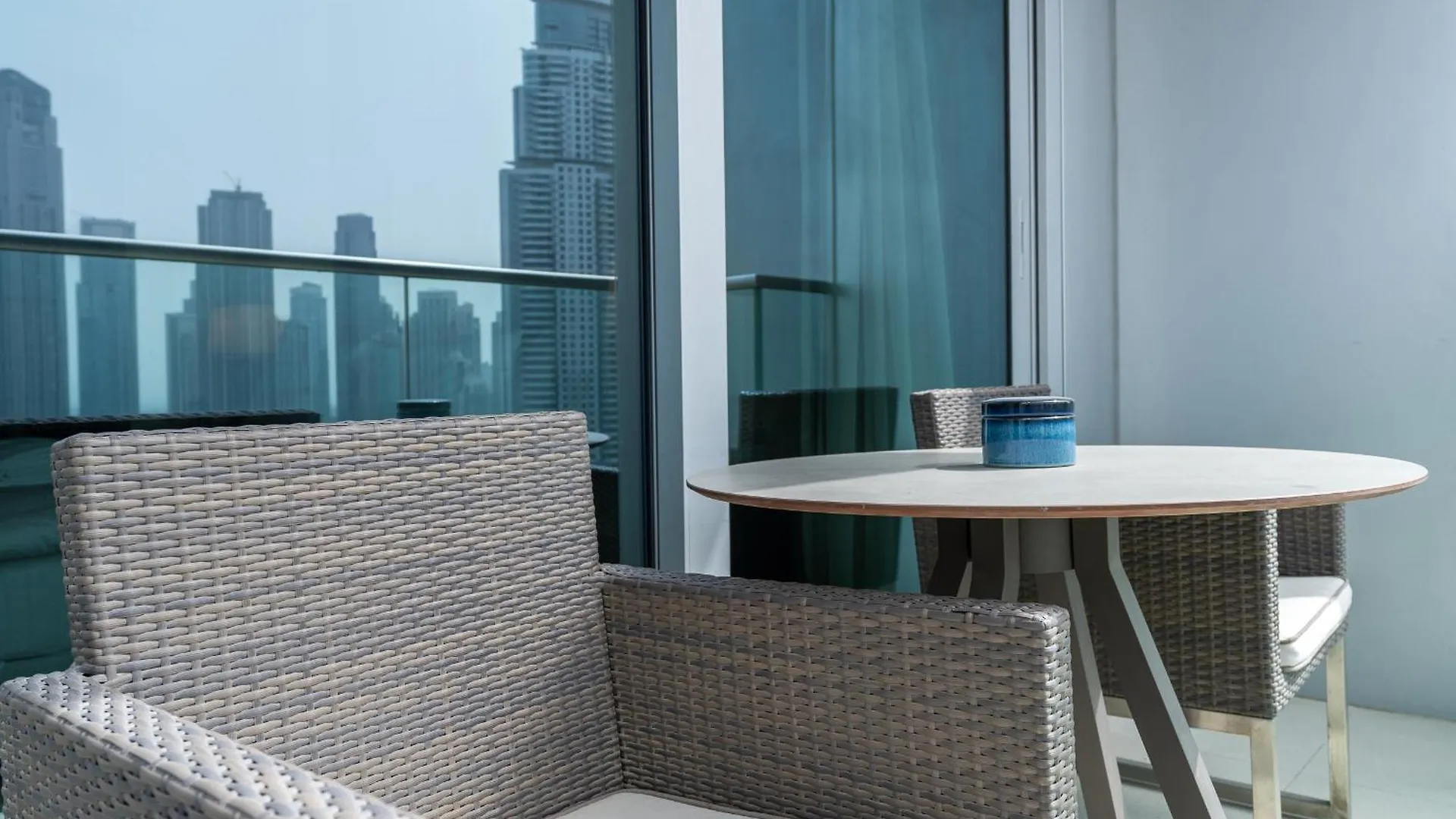 New Listing - Serviced Apartment & Top Amenities Dubai 0*,  United Arab Emirates